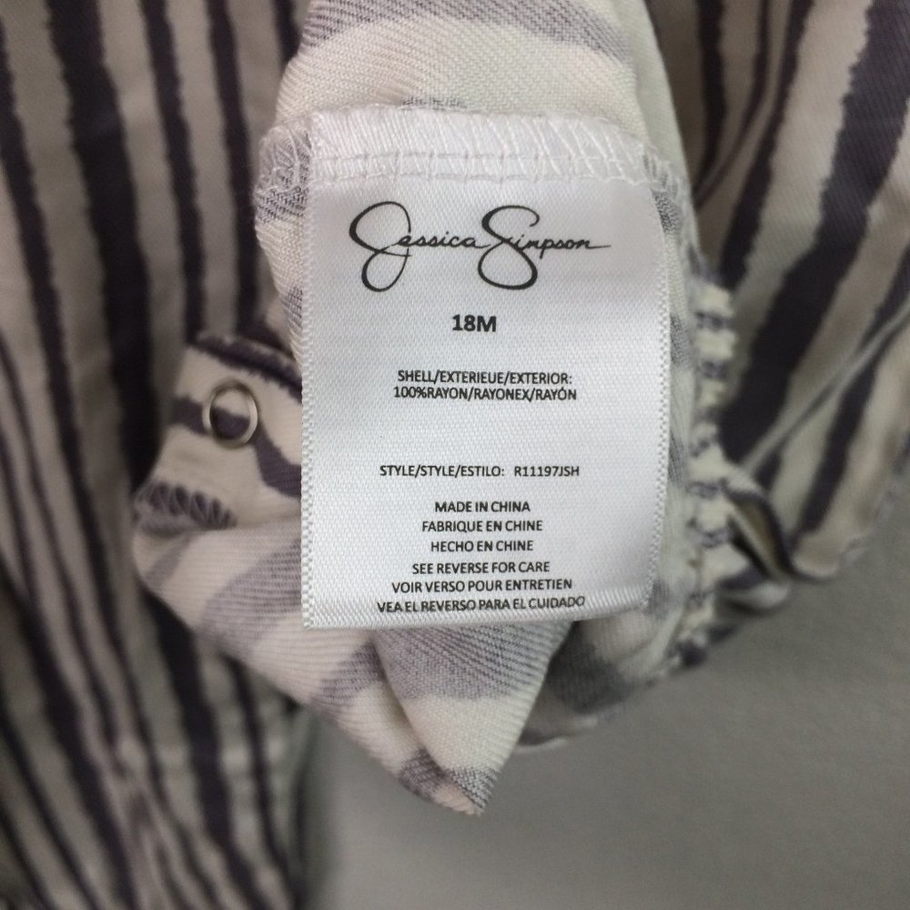 Jessica Simpson Baby Jumpsuit 18 Months Gray Pink Striped Ruffle Sleeve - Picture 4 of 9